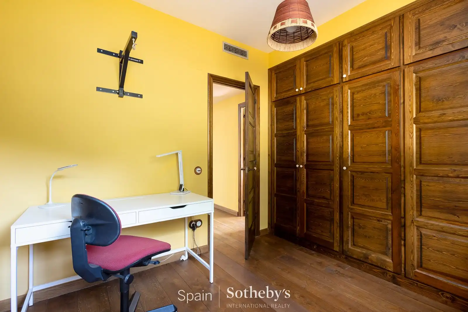 Casa con piscina en venta en Nucli Urbà, imagen 39