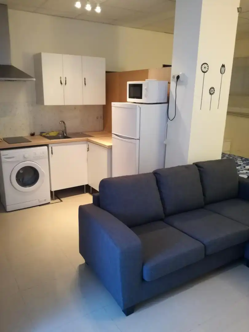 Study for rent in Montequinto, Sevilla