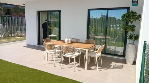 Foto 2 de Piso en venta en El Faro de Calaburra - Chaparral, Mijas