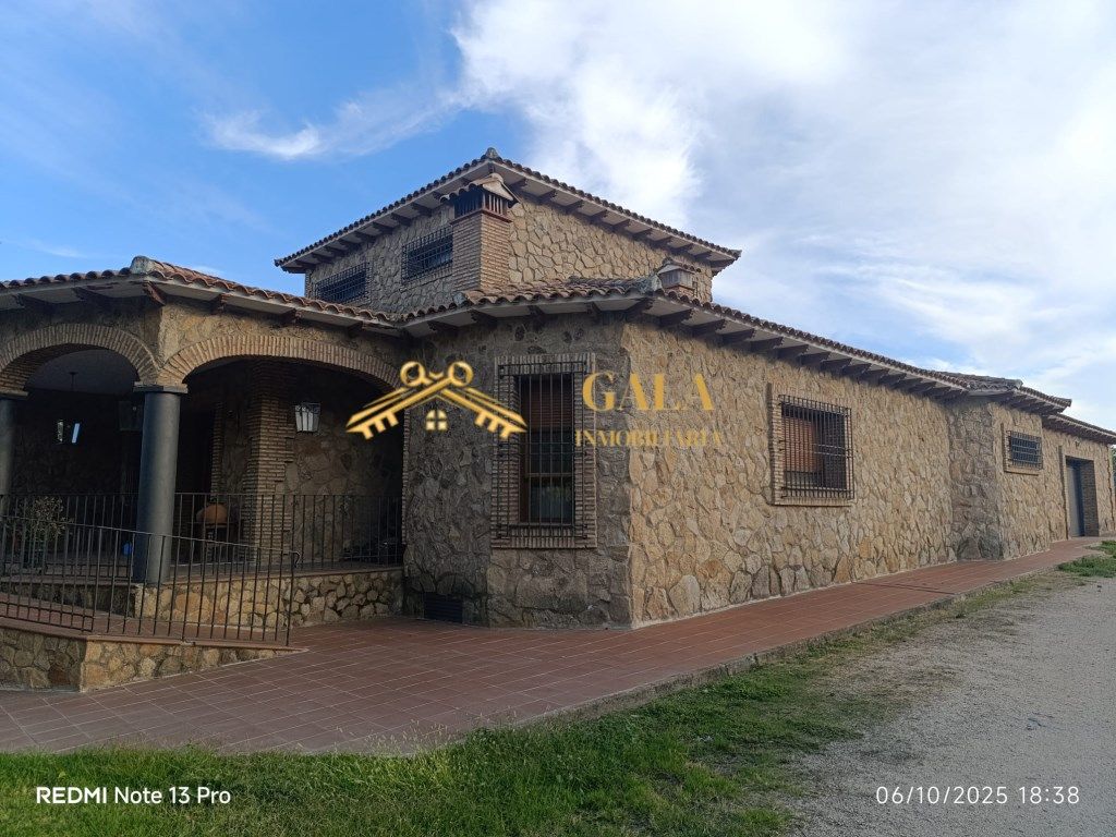 House or chalet for sale in Valdesalor - Rincón de Ballesteros