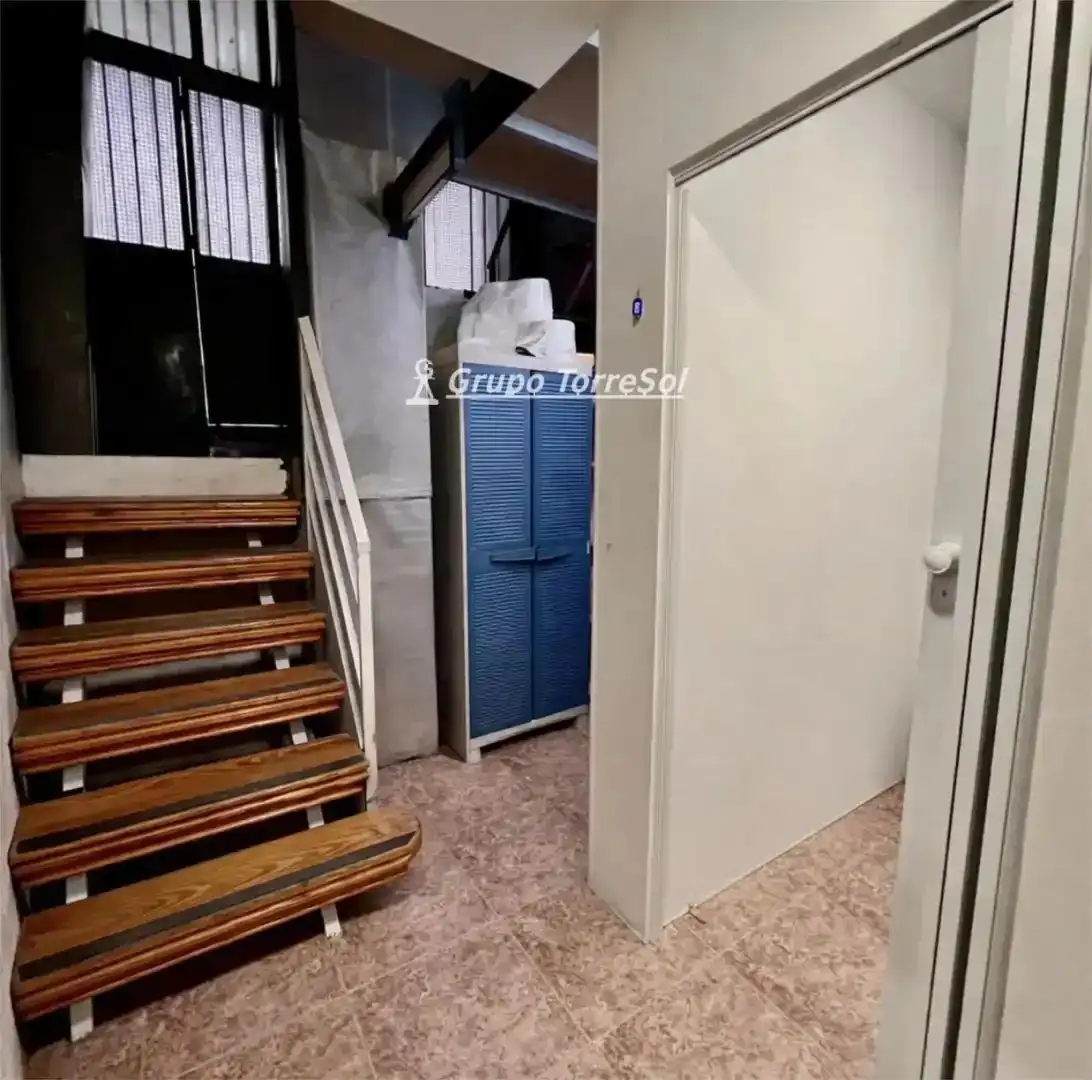 Gewerbefläche zum Verkauf in Clara Campoamor, imagen 25