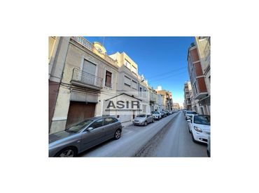 Casa in vendita a Calle Camil Dolz
