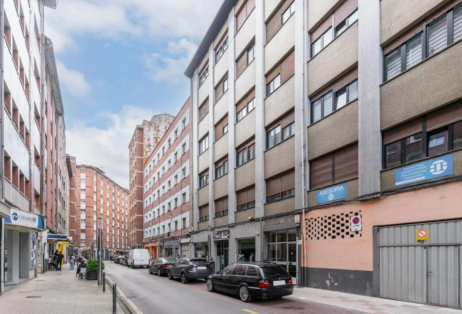 Vista exterior de Piso en venta en Langreo con Trastero y Amueblado