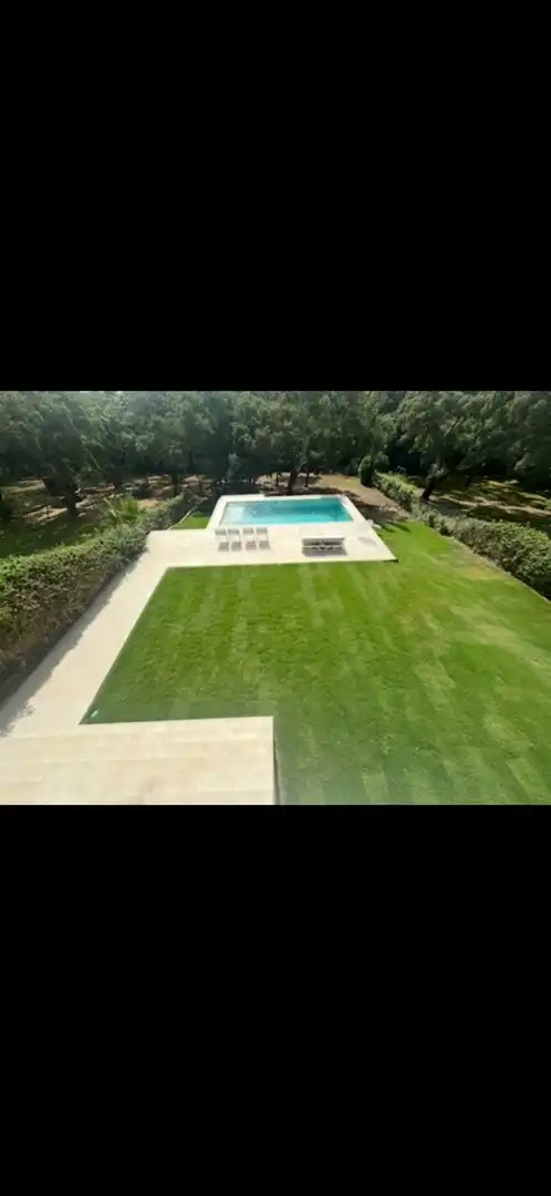 Adossat amb piscina en venda a Sotogrande Alto