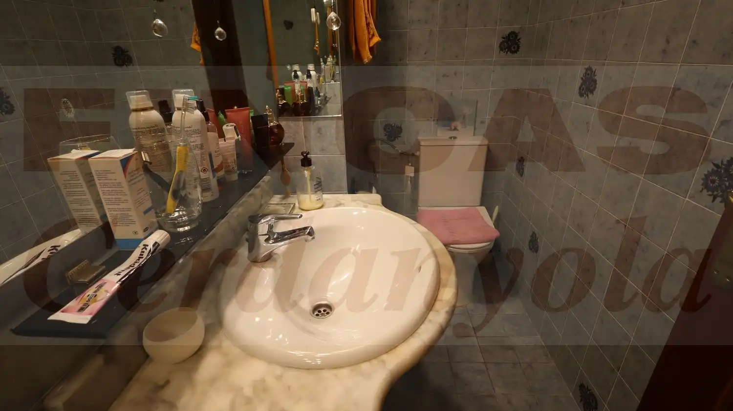 Baño de Piso en venta en Cerdanyola del Vallès con Calefacción, Parquet y Balcón