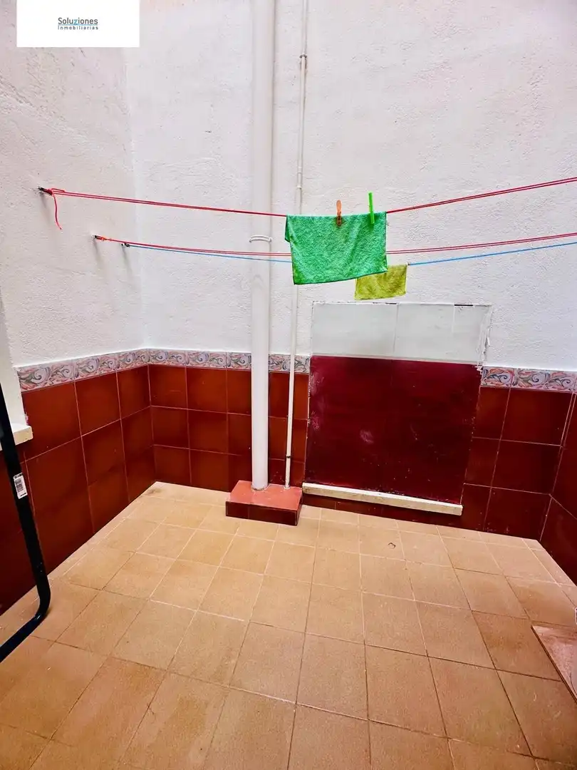 Bany de Pis en venda en Albacete amb Calefacció, Traster i Balcó