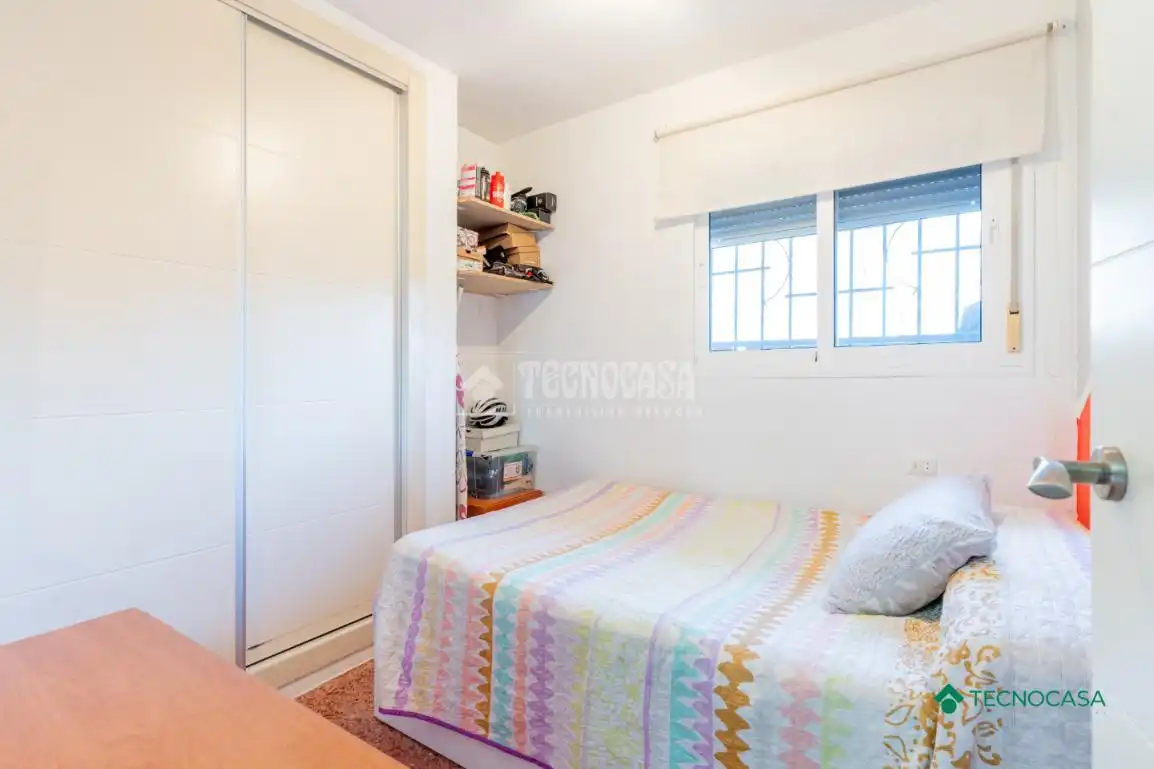 Bedroom of Flat for sale in Roquetas de Mar  with Terrace