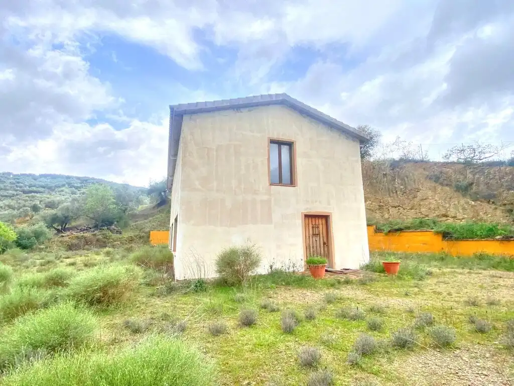 Casa rústica con jardín en venta en Colmenar, imagen 6