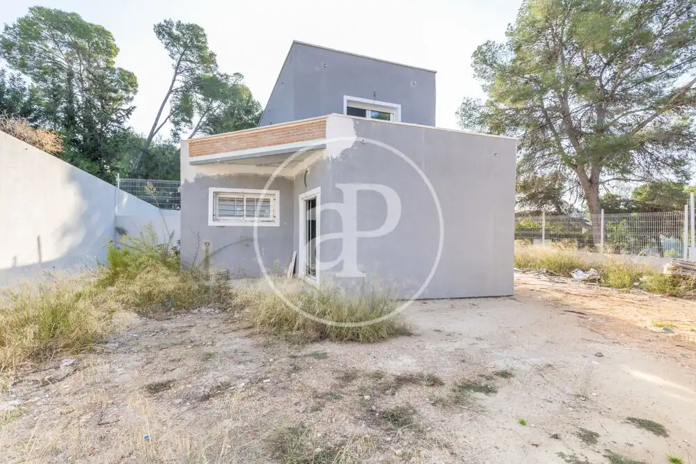 Casa aparellada amb terrassa en venda a Godelleta, imagen 38