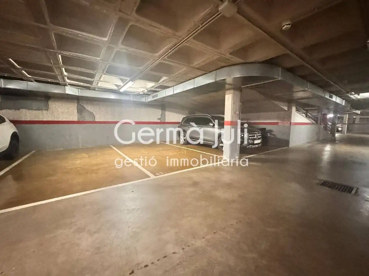Parking of Garage for rent in Badalona