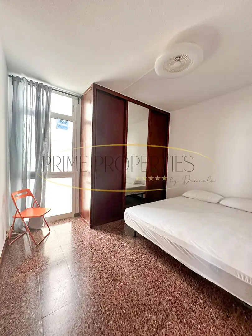 Bedroom of Attic for rent in Las Palmas de Gran Canaria  with Furnished