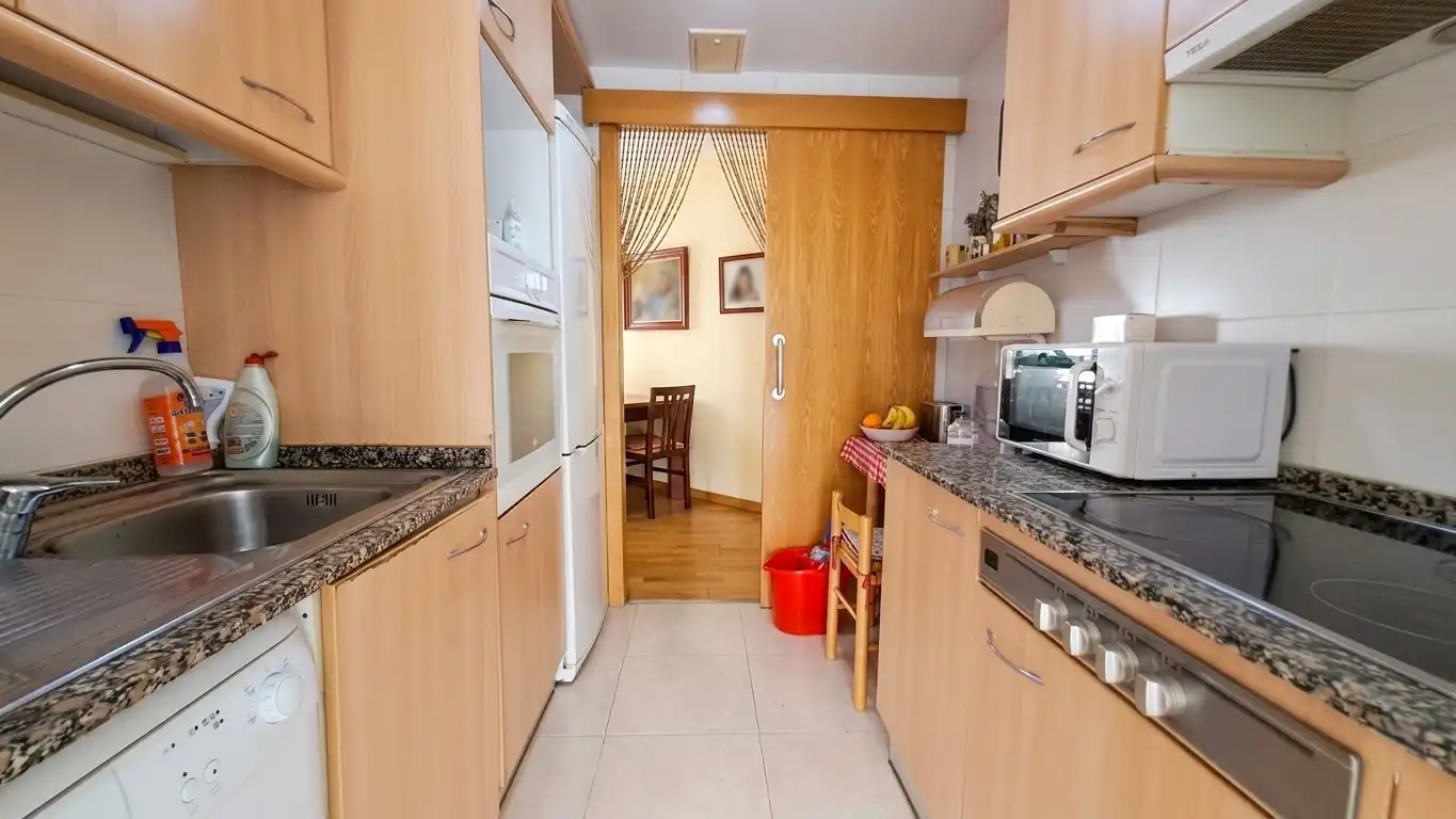 Kitchen of Flat for sale in Tarragona  with Air Conditioner, Heating and Parquet flooring