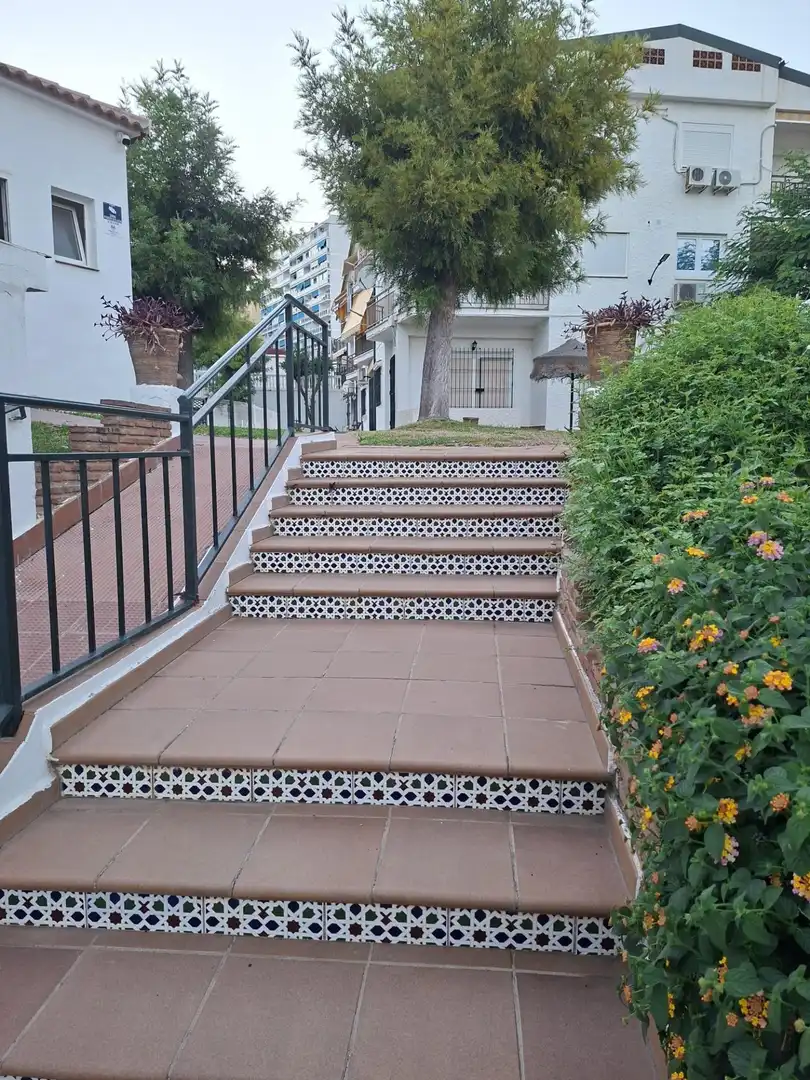Mini appartamento con terrazza in affitto a Avenida de Carlota Alessandri, imagen 18