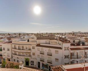 Vista exterior de Casa o xalet en venda en Salobreña amb Aire condicionat, Terrassa i Moblat