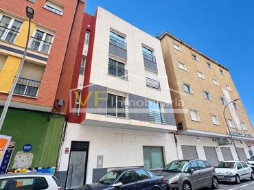 Local comercial en venda a Calle Diego de Vergara