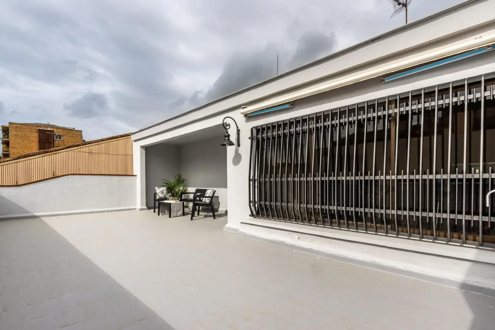 Houses for sale in Eixample