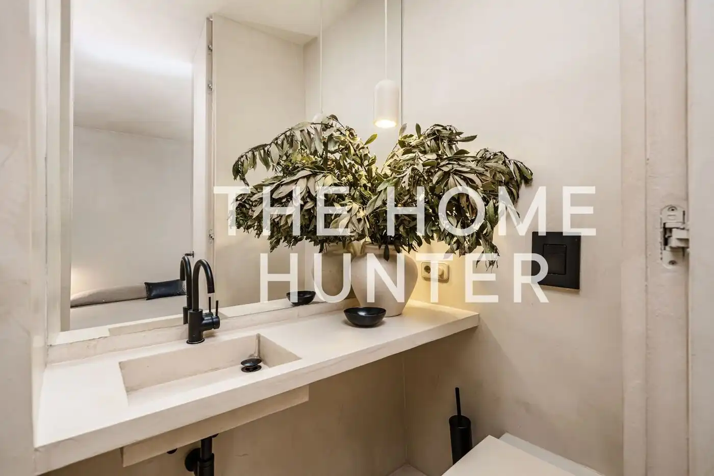 Flat for rent in Madrid  with Heating and Furnished