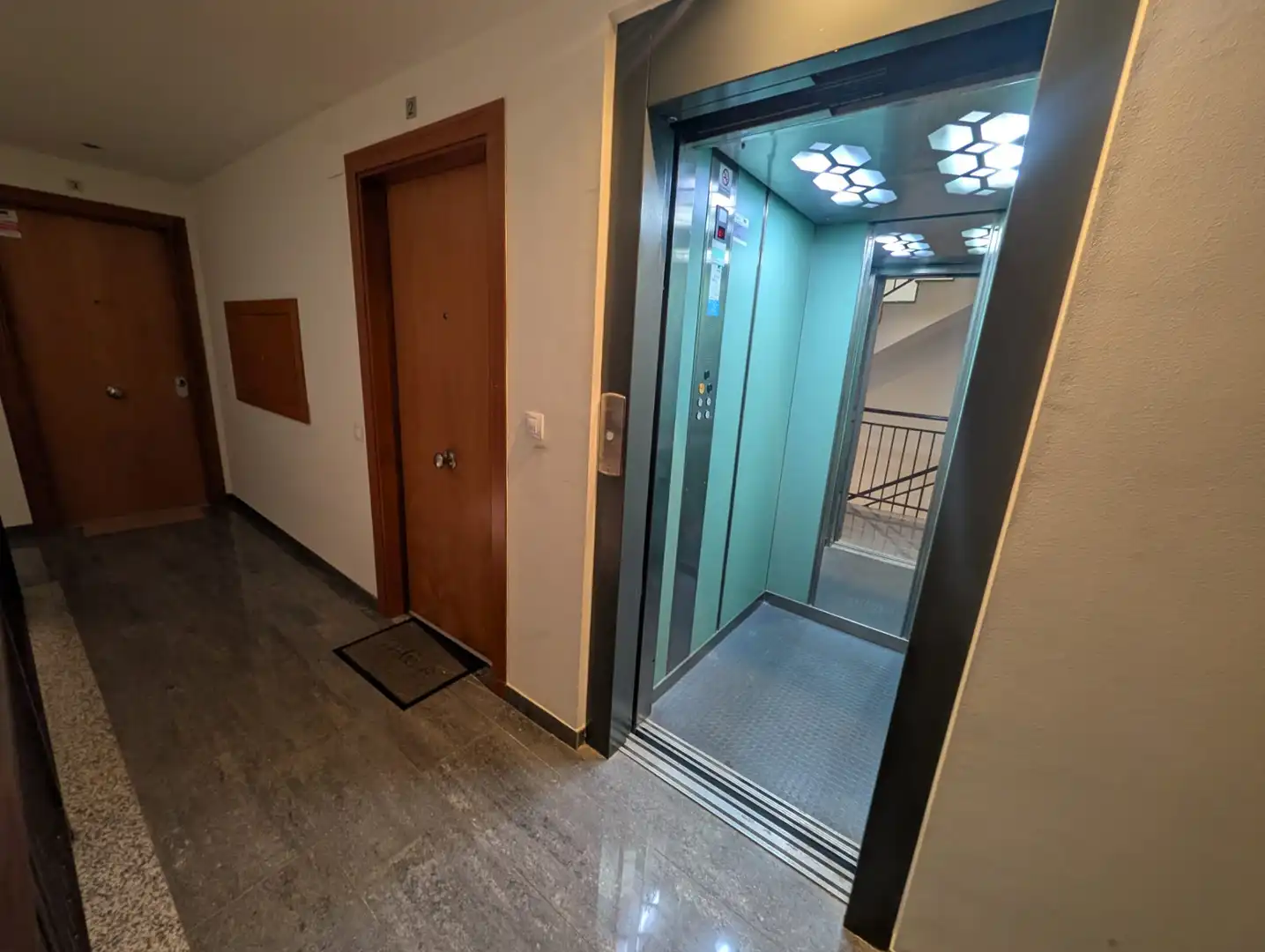 Appartement avec terrasse à vendre à Carrer Calaf 15, imagen 2