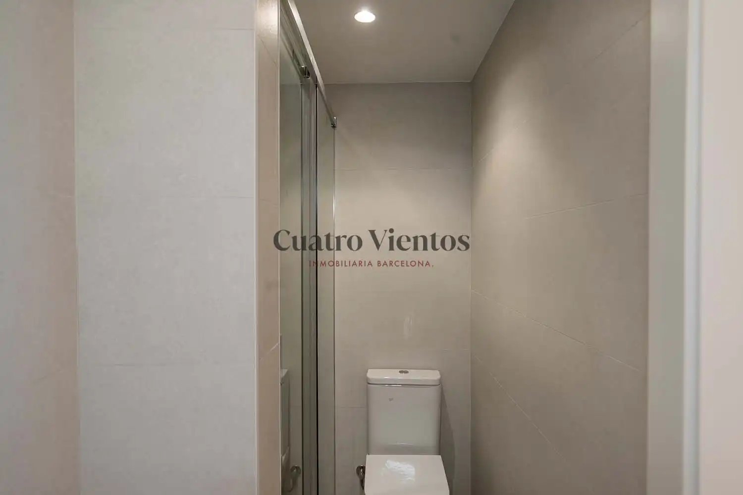 Baño de Piso en venta en Barcelona con Aire acondicionado, Calefacción y Parquet