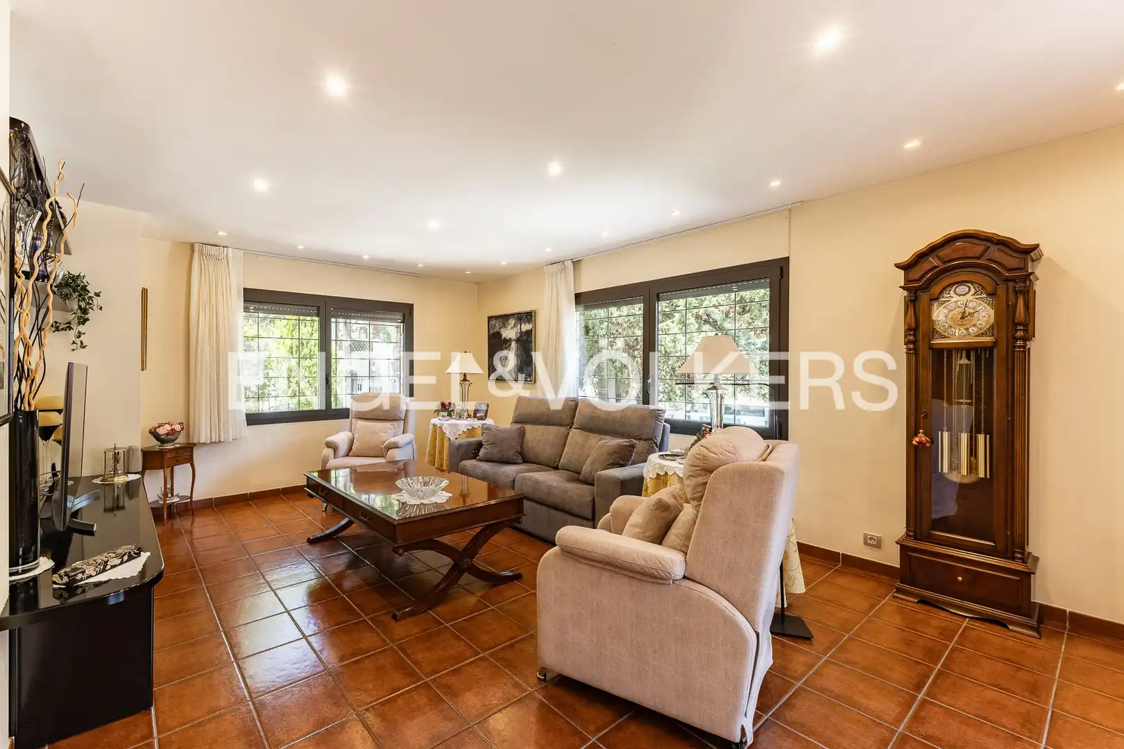Casa con jardín en venta en Nucli Urbà, imagen 3