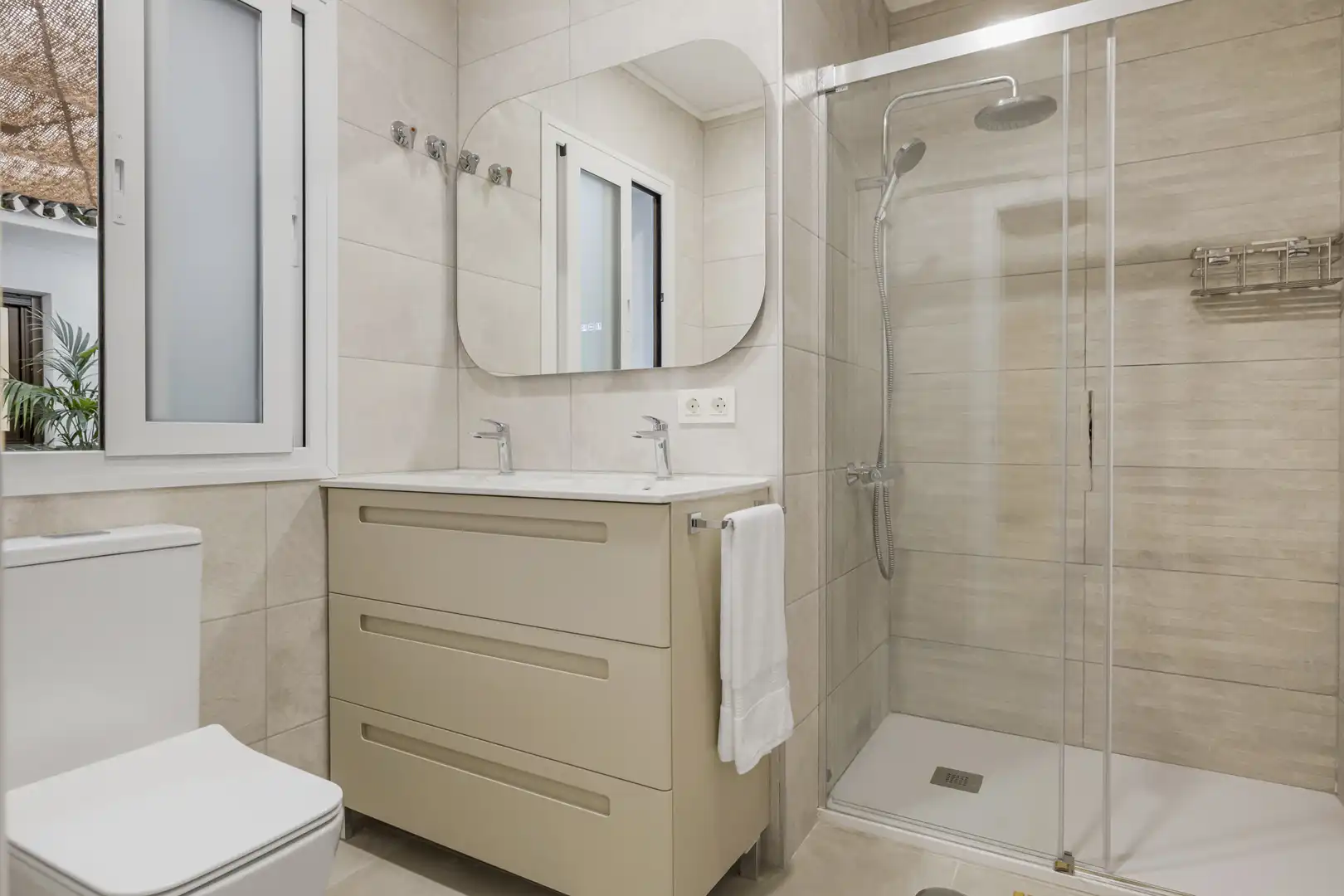 Apartamento con ascensor en venta en Estepona Pueblo, imagen 27