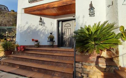 House or chalet for sale in Gelida  with Heating, Private garden and Parquet flooring