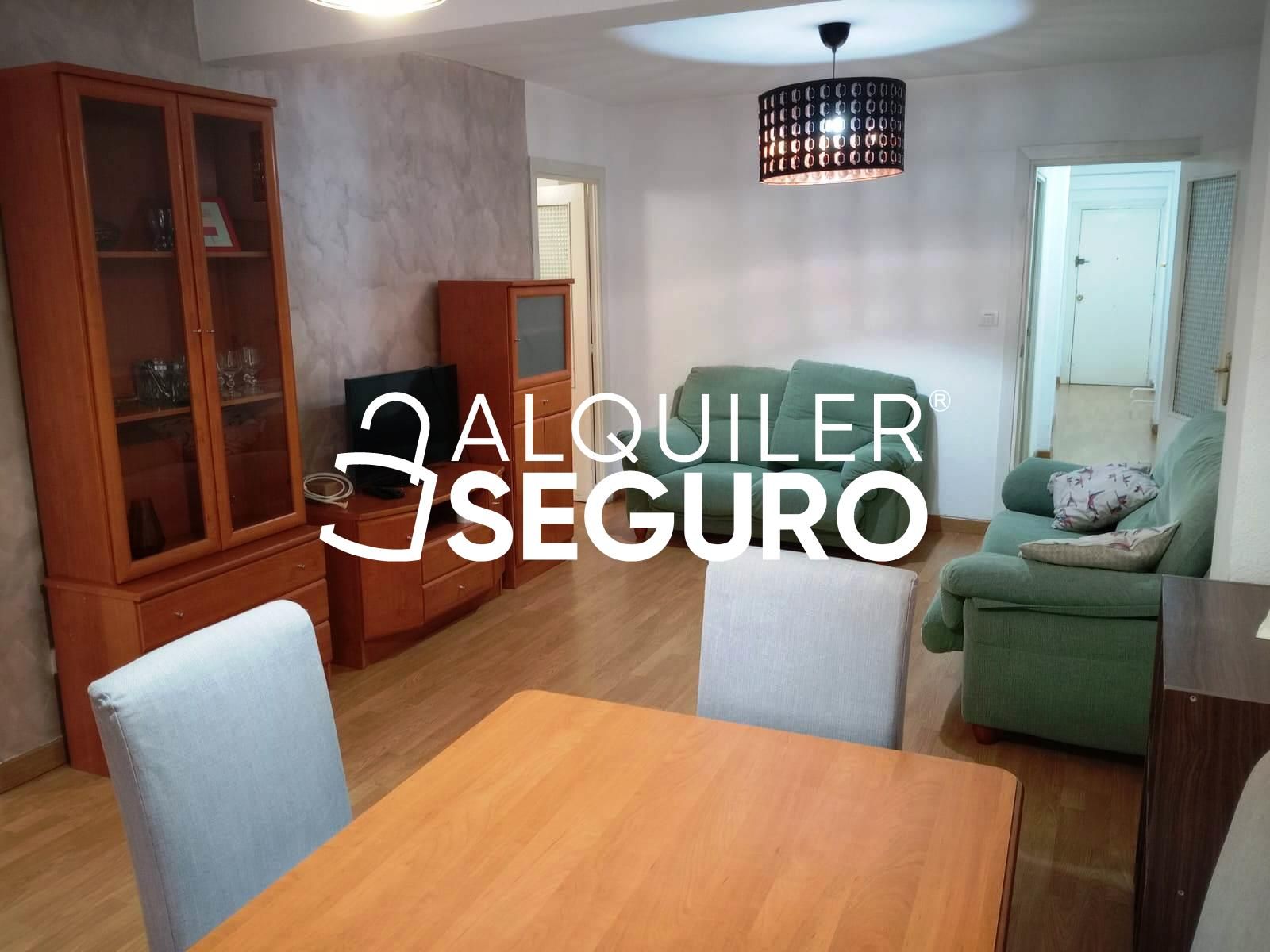Living room of Flat to rent in Valladolid Capital  with Heating and Furnished