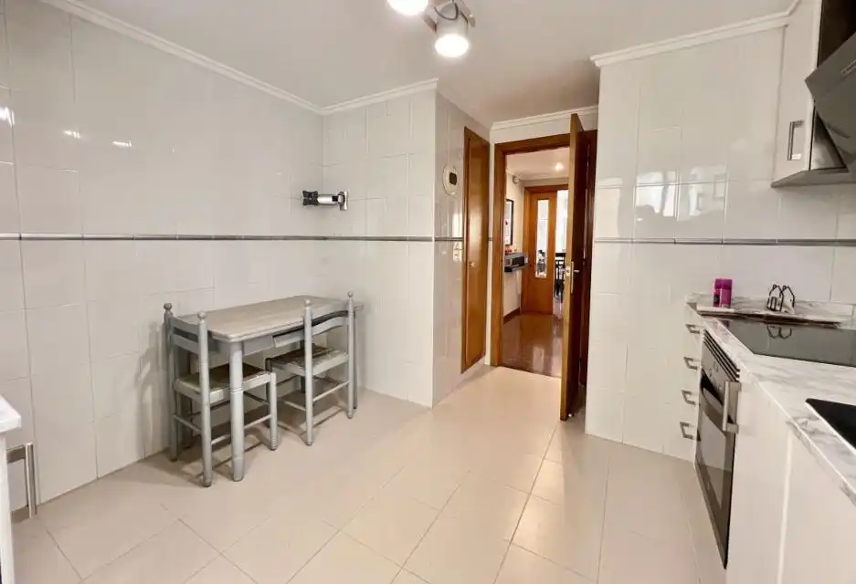 Cocina de Piso de alquiler en Sagunto / Sagunt con Aire acondicionado, Calefacción y Amueblado