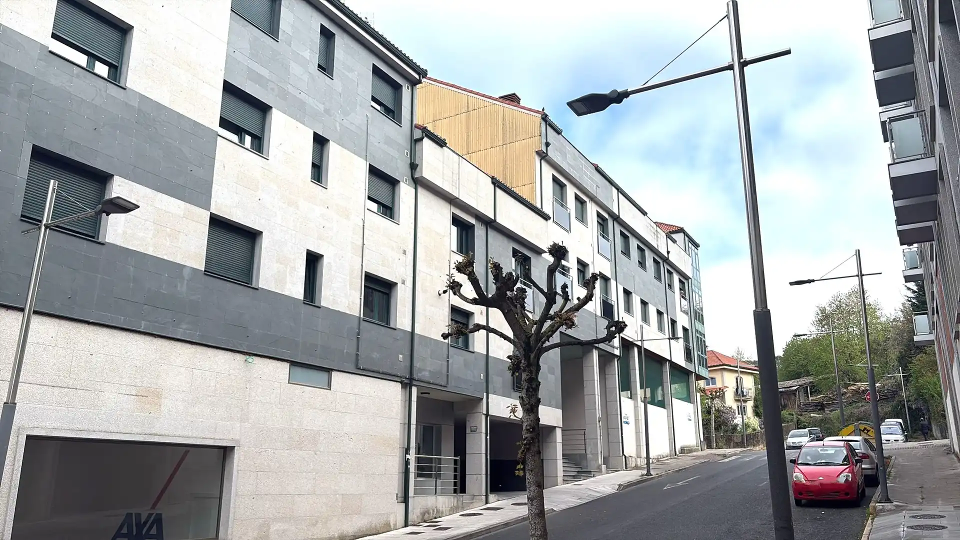Vista exterior de Pis en venda en Lalín