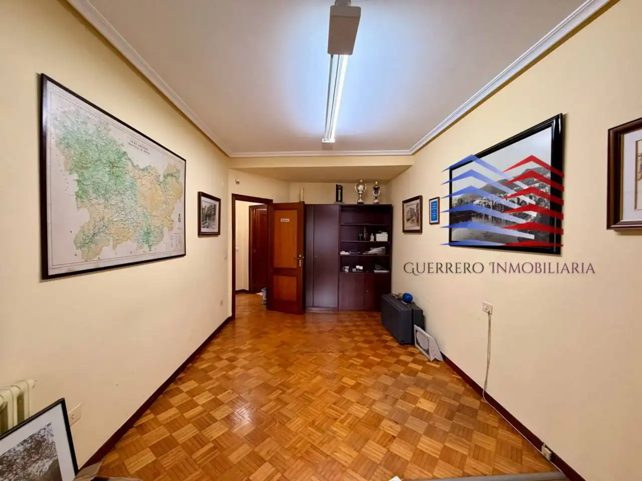 Piso en venta en Ourense Capital  con Calefacción, Trastero y Balcón