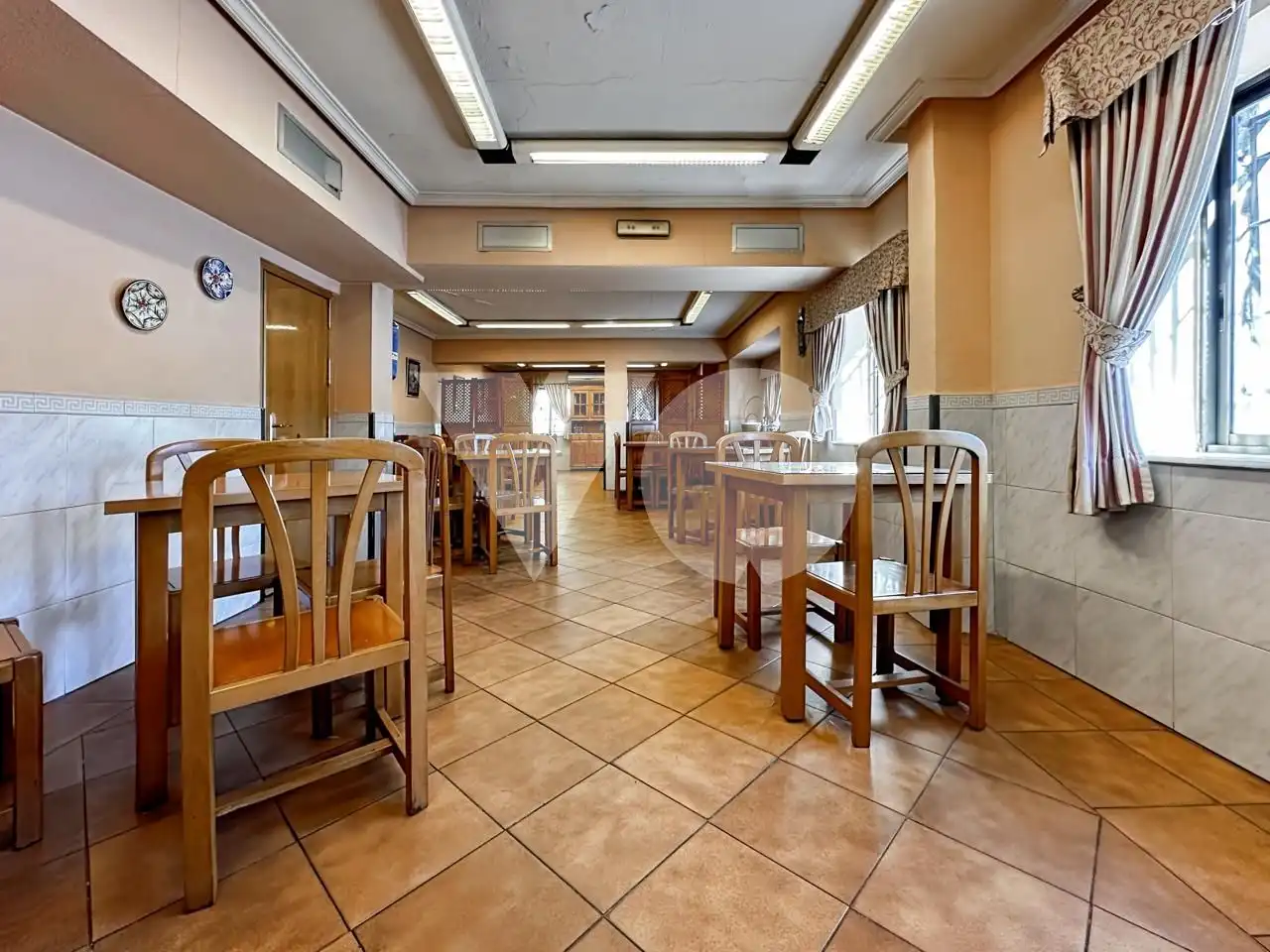 Local comercial en venda a Calle de Valdecanillas, imagen 2