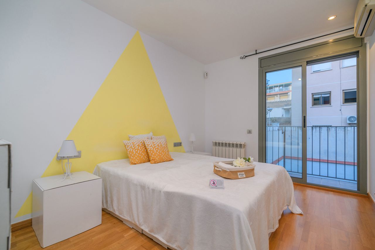 Dormitori de Pis en venda en Cornellà de Llobregat amb Aire condicionat, Calefacció i Forn