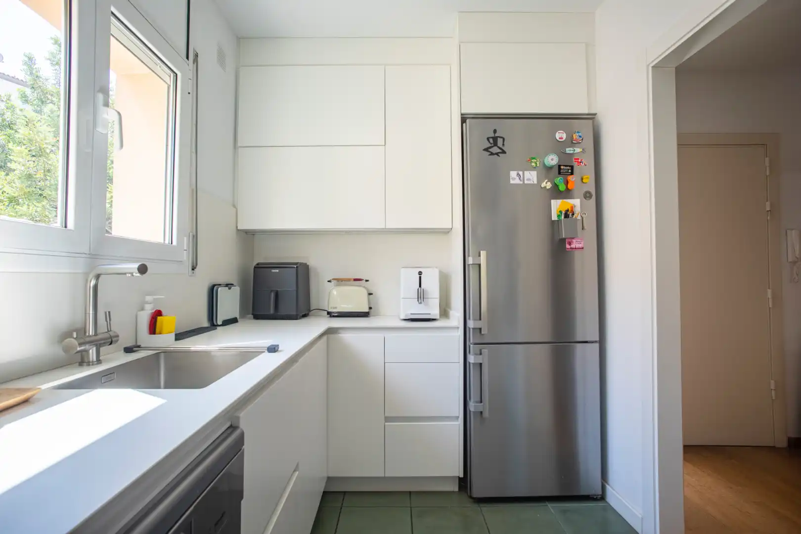Cocina de Casa o chalet en venta en Sant Just Desvern con Aire acondicionado, Calefacción y Jardín privado