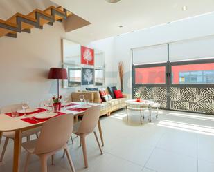 Living room of Duplex to rent in  Madrid Capital  with Air Conditioner