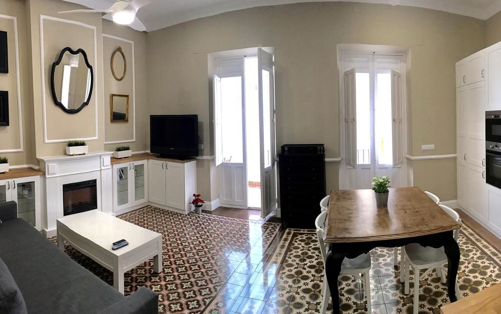 Living room of Flat for sale in Alicante / Alacant  with Furnished