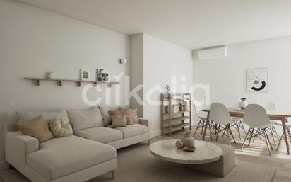 Living room of Flat for sale in  Madrid Capital  with Air Conditioner