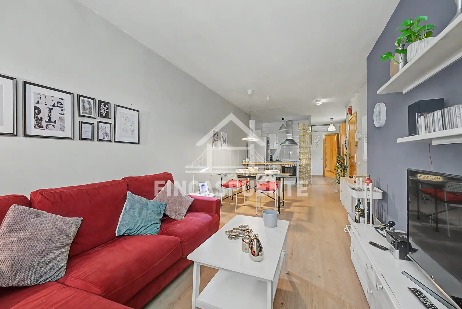 Wohnzimmer von Erdgeschoss zum Verkauf in Barcelona mit Klimaanlage und Heizung