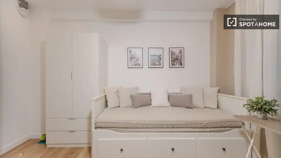 Flat to rent in Camins al Grau