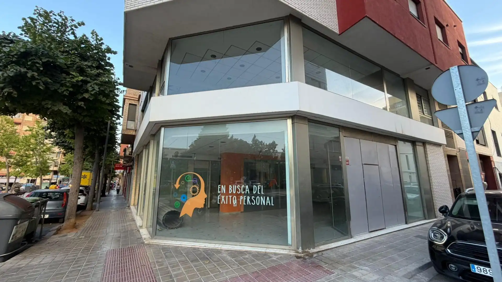 Business premises to rent in Calle de Isidro Villaroig