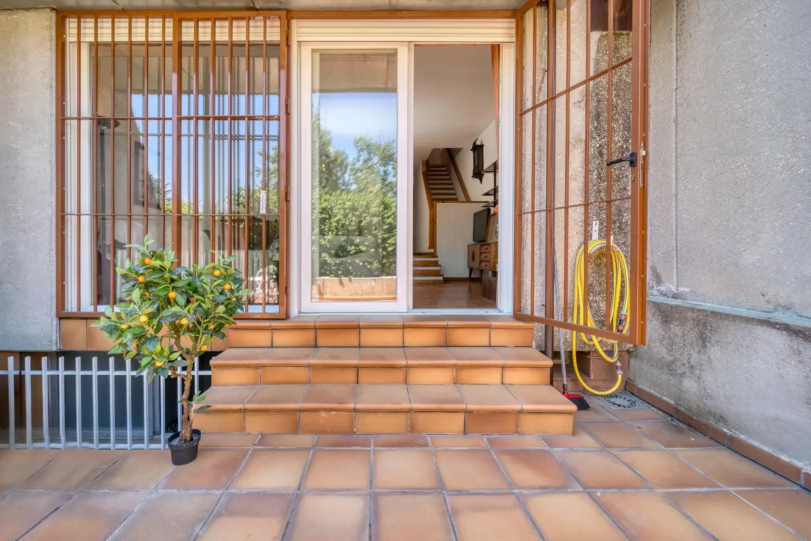 Casa adosada en venta en Pozuelo de Alarcón con Aire acondicionado, Calefacción y Jardín privado