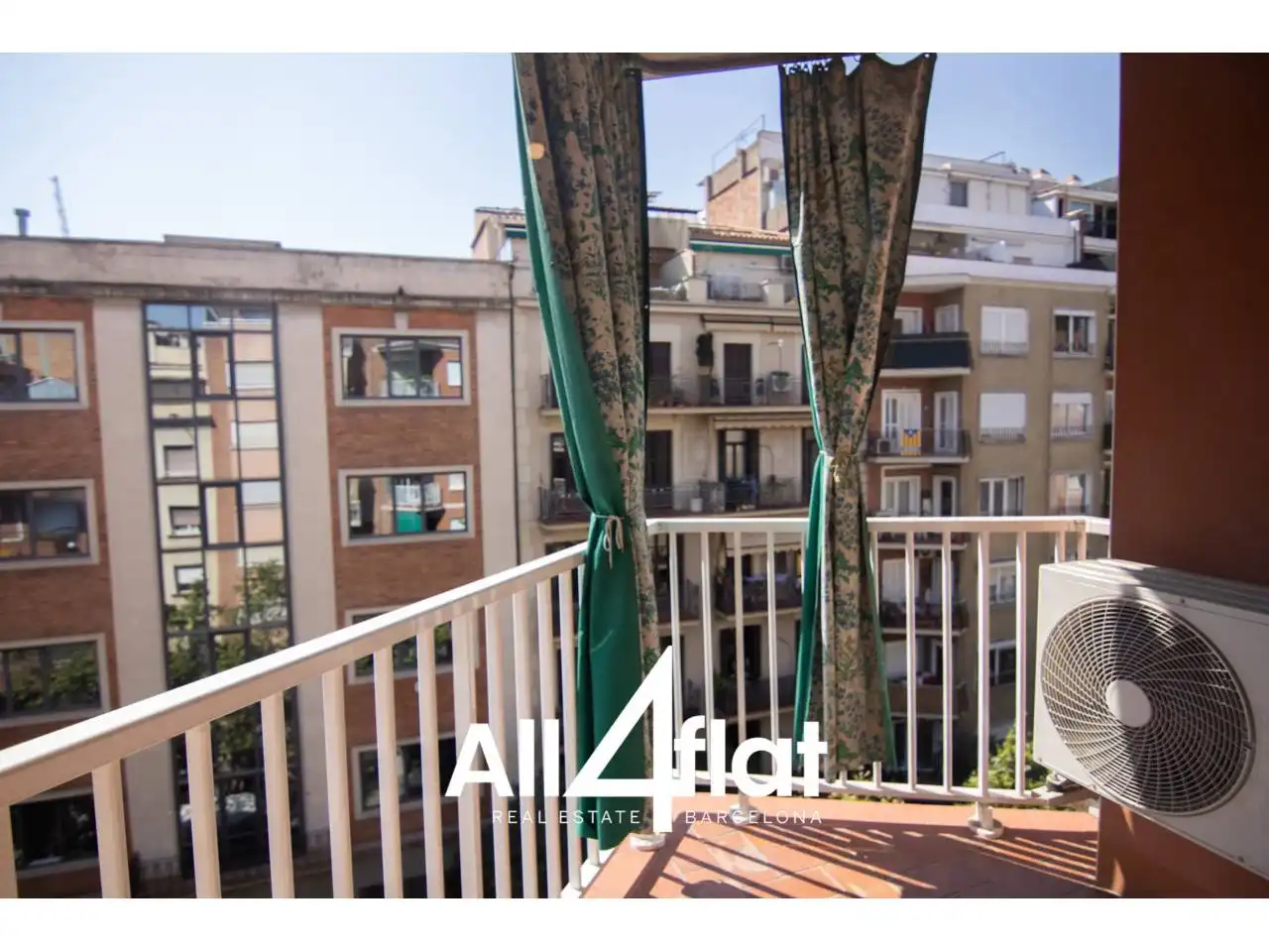 Flat with terrace for sale in Calle Rosselló, imagen 10
