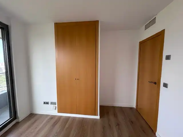 Habitación de Piso en venta en Mislata con Aire acondicionado, Parquet y Horno