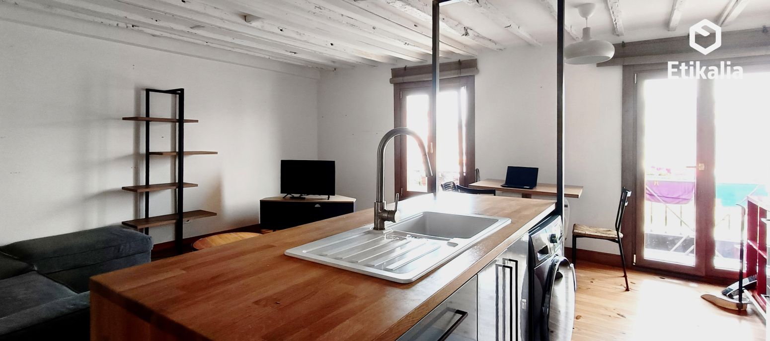 Kitchen of Flat for rent in Bilbao   with Heating and Balcony