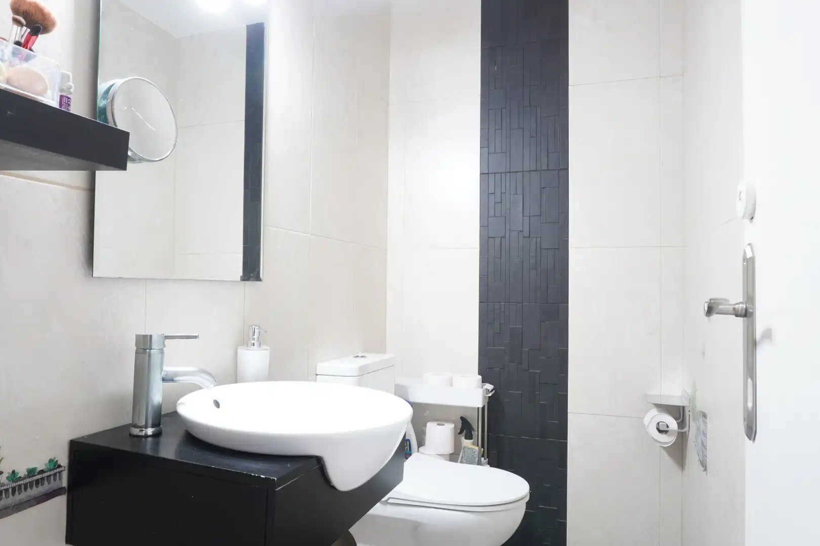 Baño de Piso en venta en Olot con Aire acondicionado, Calefacción y Terraza