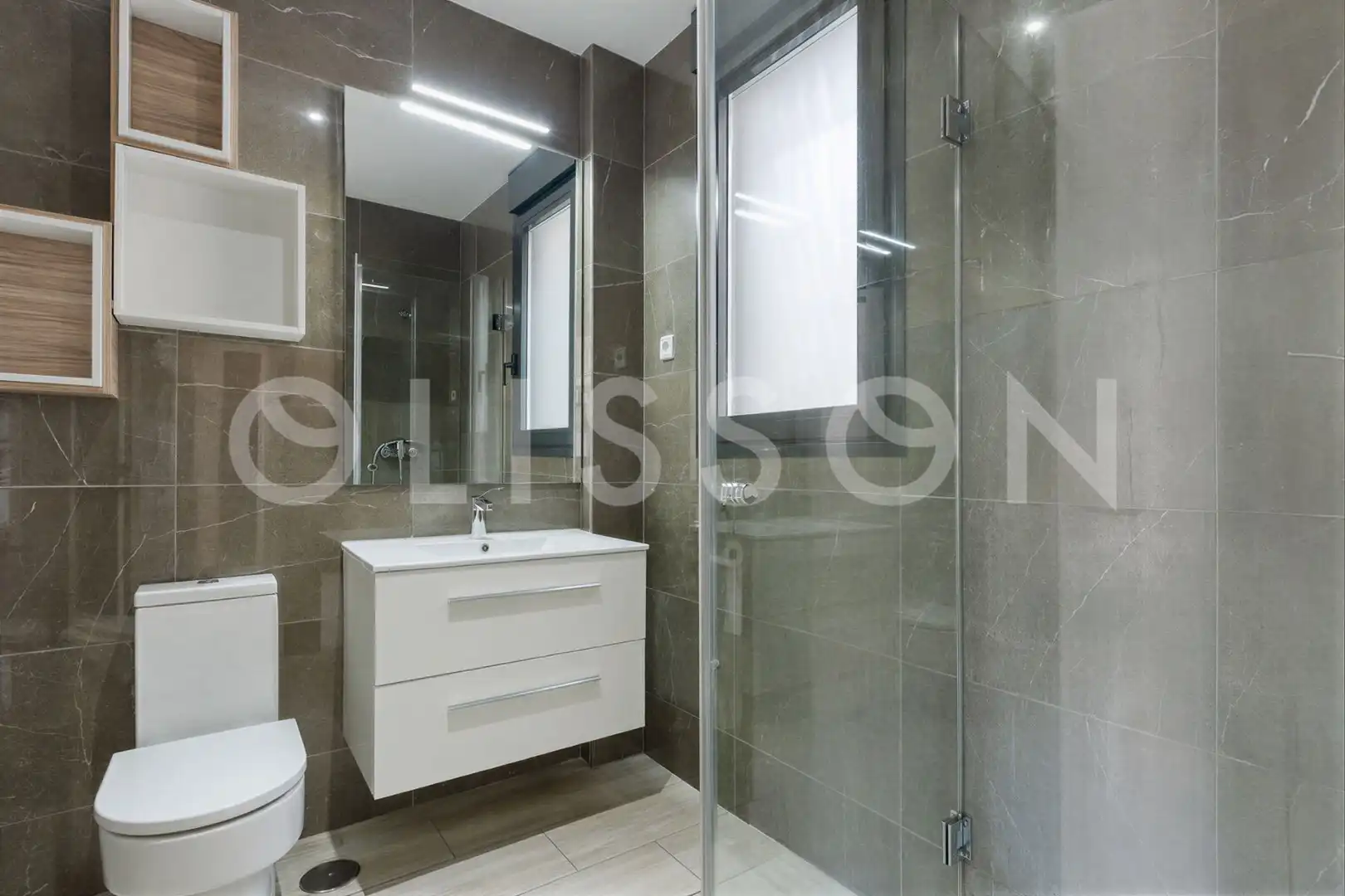Bathroom of Detached homes for sale in Madrid  with Air Conditioner, Heating and Private garden