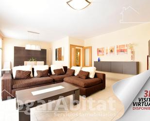 Living room of Flat for sale in Gandia  with Air Conditioner, Terrace and Balcony