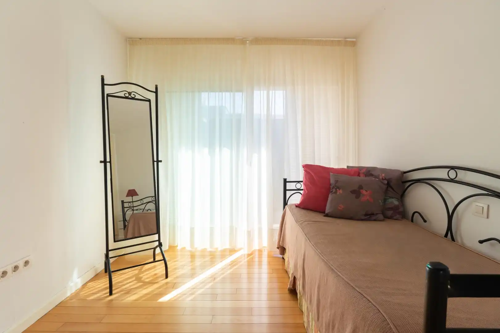 Dormitori de Casa o xalet de lloguer en La Orotava amb Jardí privat, Parquet i Terrassa