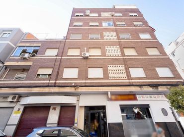 Attico con ascensore in vendita a C/ Brigadier Algarra