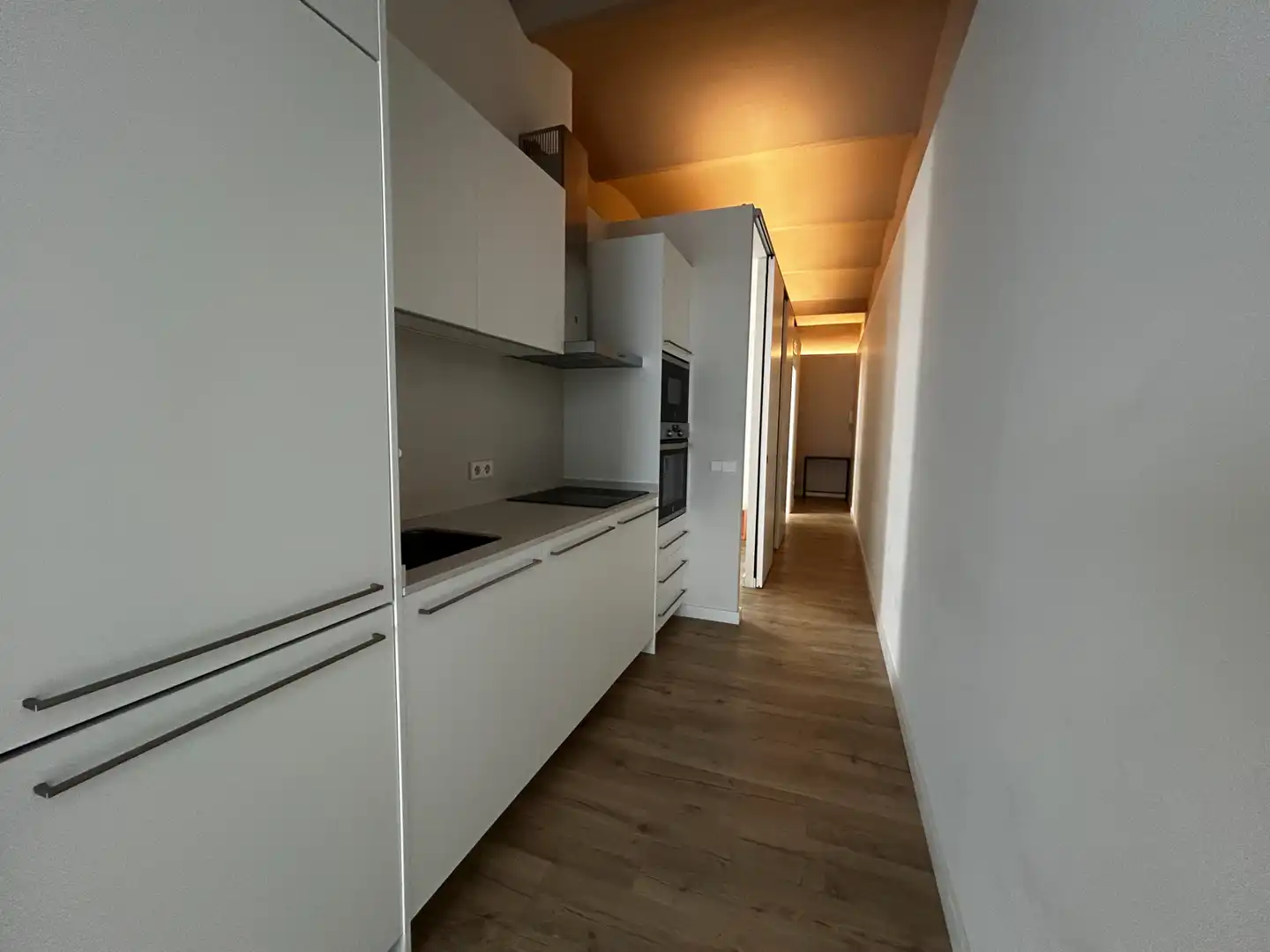 Cuina de Pis de lloguer en Girona amb Aire condicionat, Calefacció i Parquet