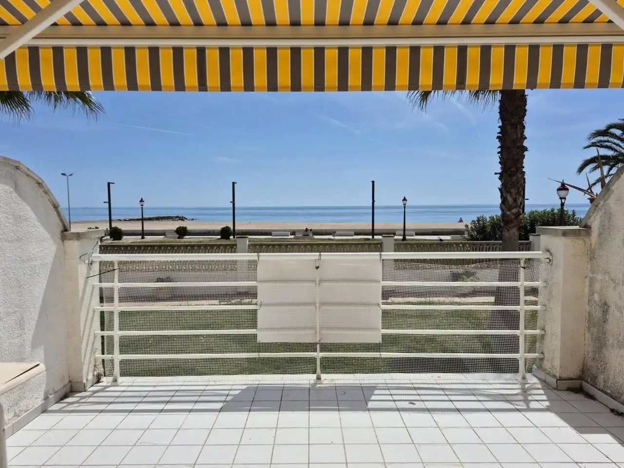 Terrassa de Apartament en venda en Cubelles amb Terrassa, Traster i Moblat